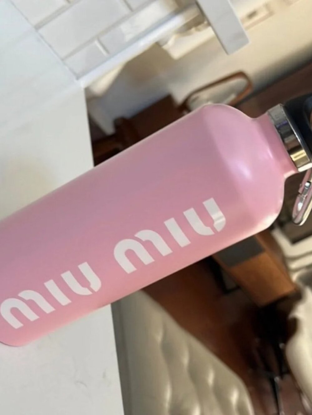 NIB Miu Miu Pink Stainless Steel Water Bottle - Picture 4 of 6